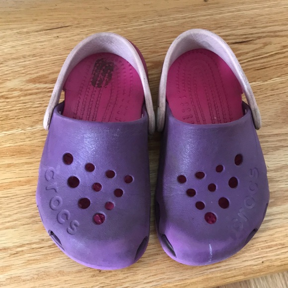 crocs bogo sale
